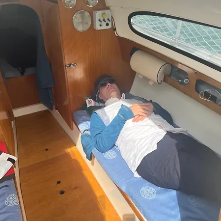 Hotel na wodzie Uebernachtung Auf Einem Segelboot Herrsching am Ammersee